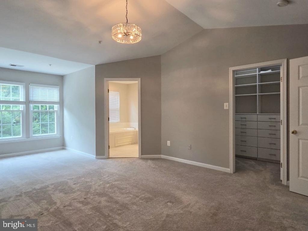 4613 Ripley Manor Terrace - Photo 18