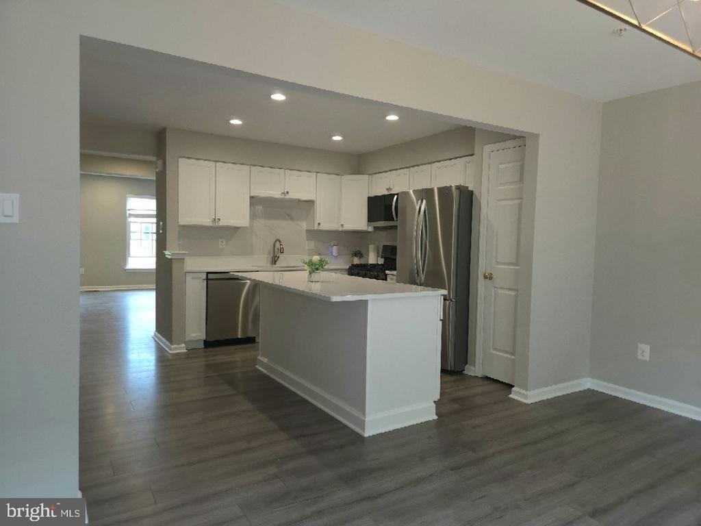 4613 Ripley Manor Terrace - Photo 9