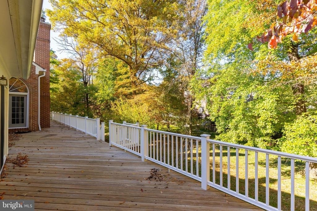 10117 Meyer Point Terrace - Photo 14