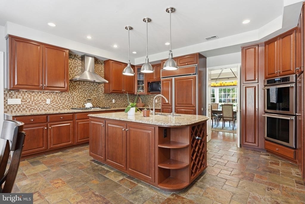 10117 Meyer Point Terrace - Photo 11