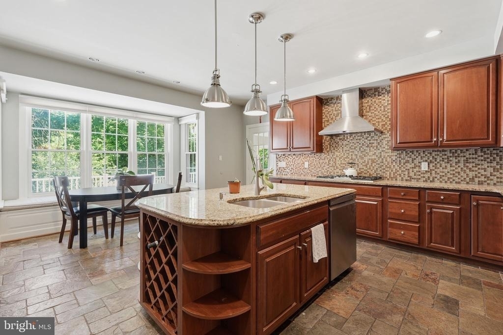 10117 Meyer Point Terrace - Photo 13