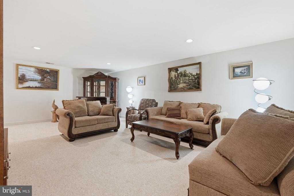 10117 Meyer Point Terrace - Photo 30
