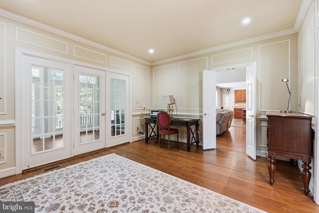 10117 Meyer Point Terrace - Photo 6