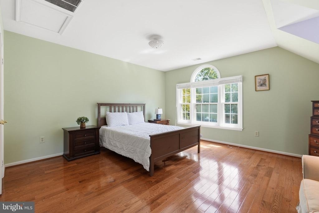 10117 Meyer Point Terrace - Photo 27