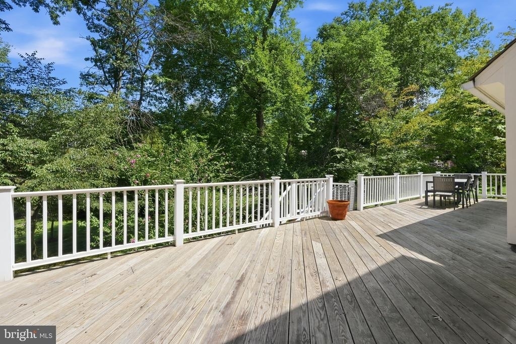 10117 Meyer Point Terrace - Photo 8