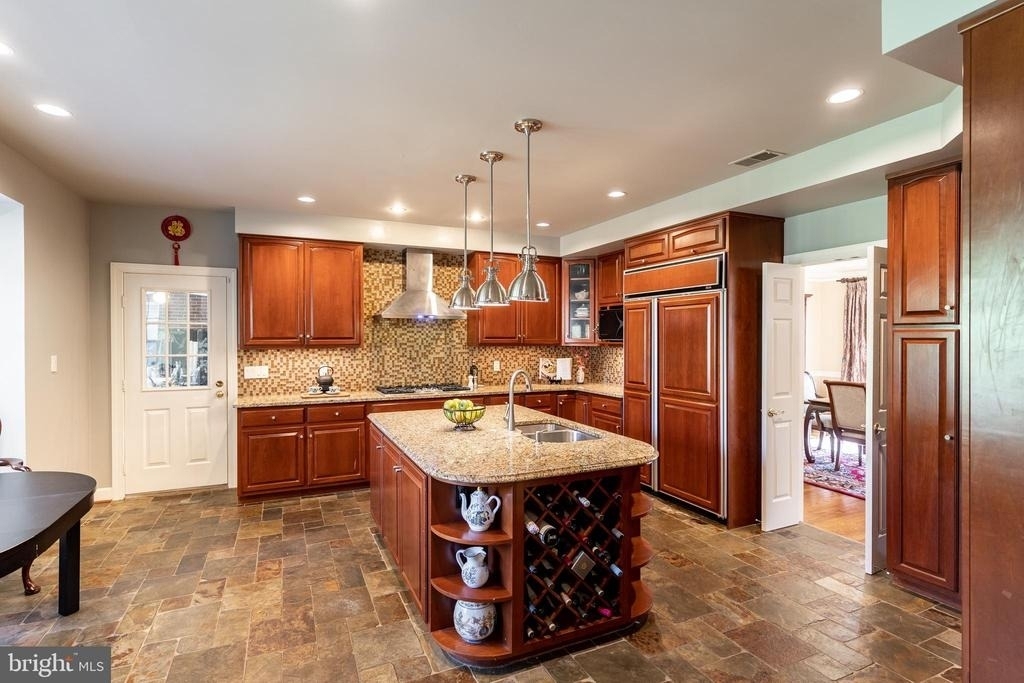 10117 Meyer Point Terrace - Photo 8
