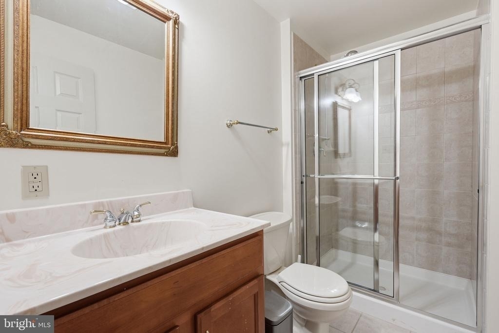 10117 Meyer Point Terrace - Photo 36