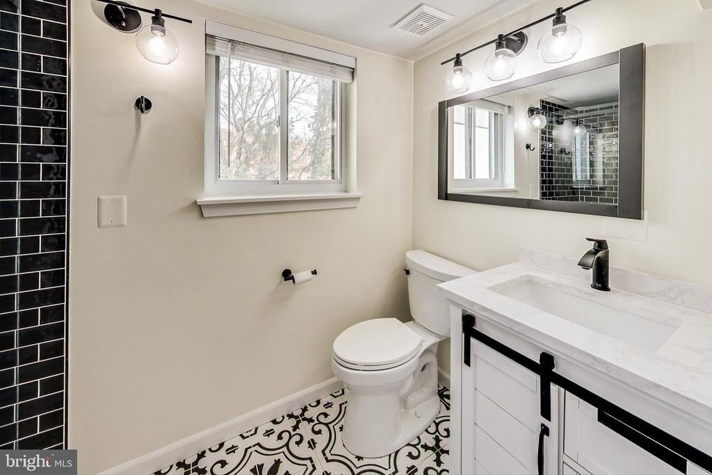 8923 Battery Place - Photo 9