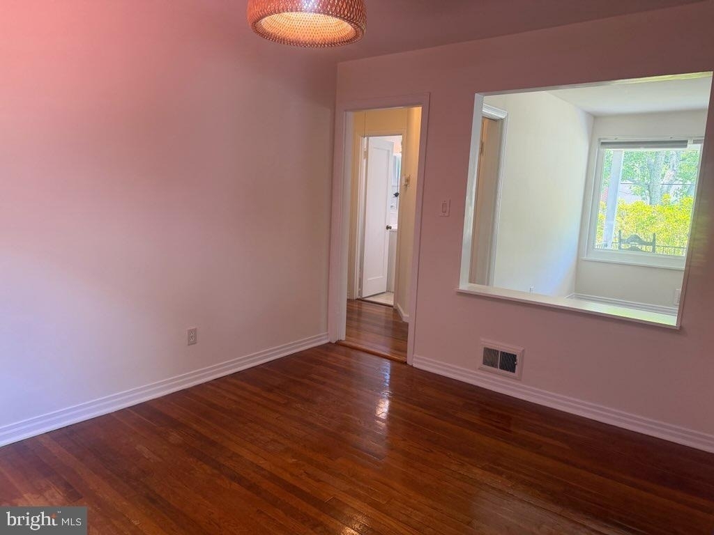 10903 Stillwater Avenue - Photo 8