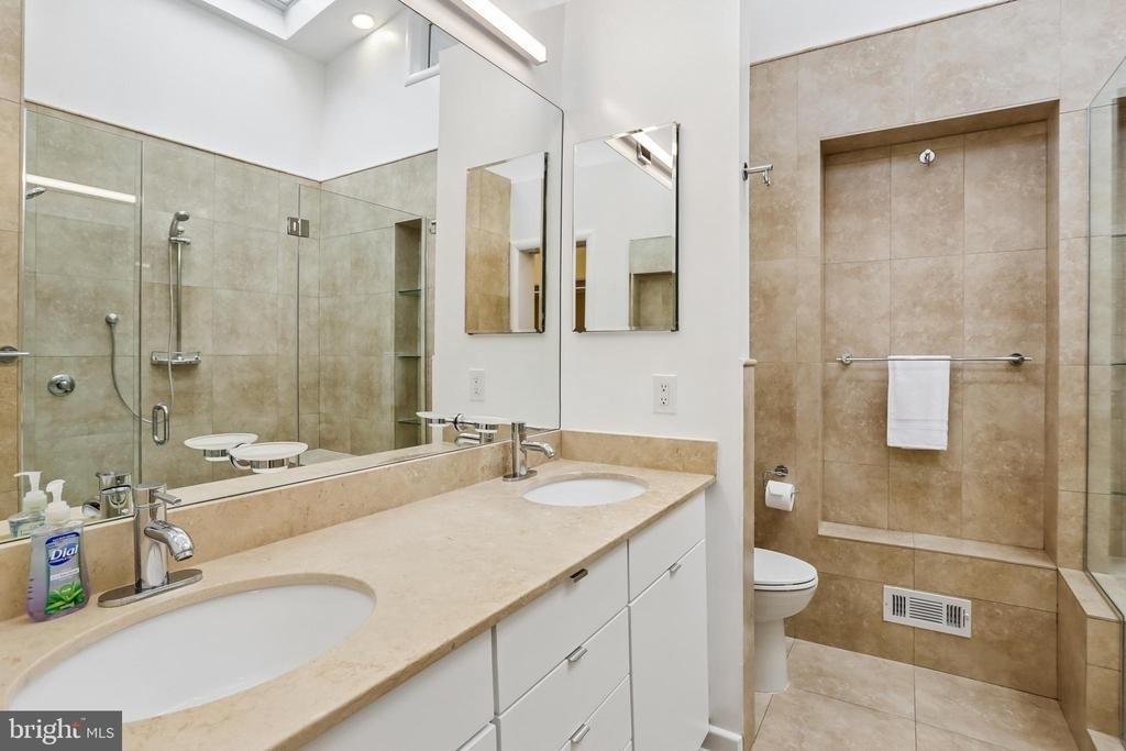 3301 Shirley Ln - Photo 21