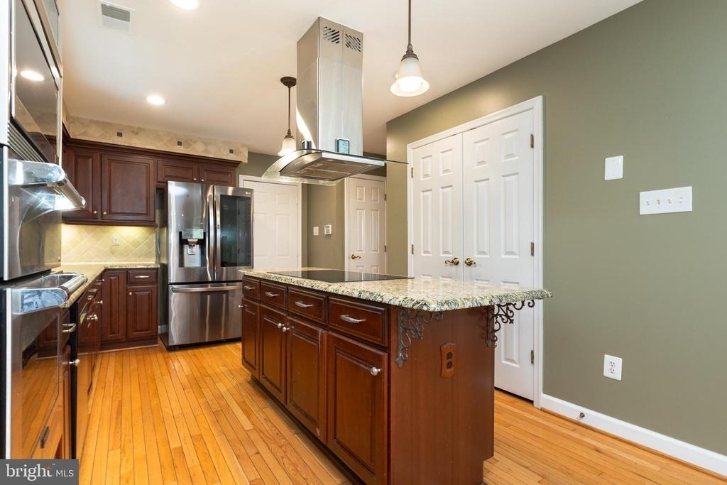 13576 Highland Road - Photo 43