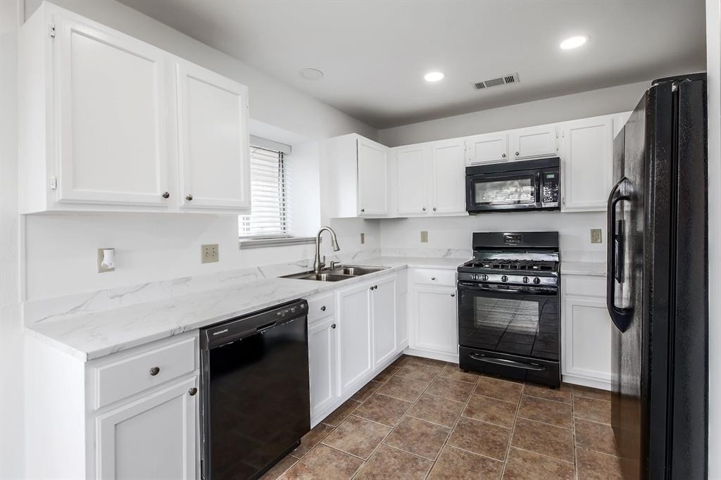 502 Eaglecreek Dr - Photo 12