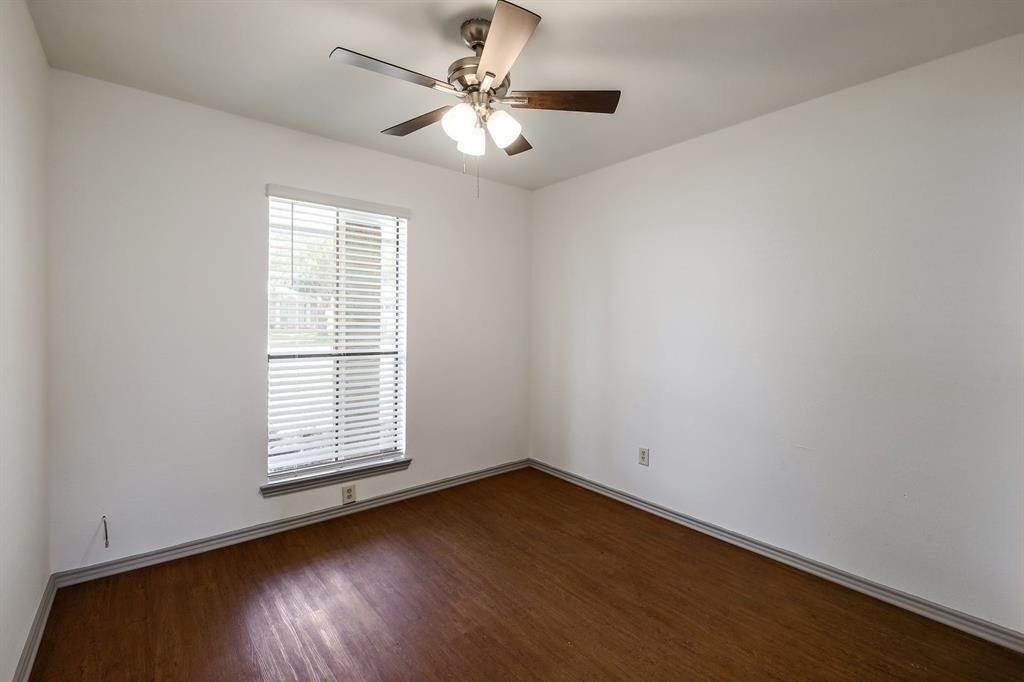 502 Eaglecreek Dr - Photo 18