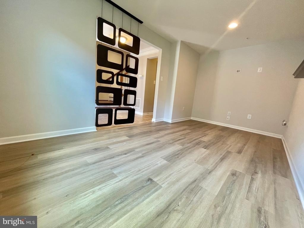 9162 Landon House Lane - Photo 4
