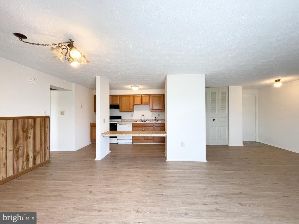 1001 Heather Ridge Drive - Photo 4