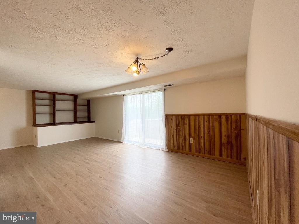1001 Heather Ridge Drive - Photo 6