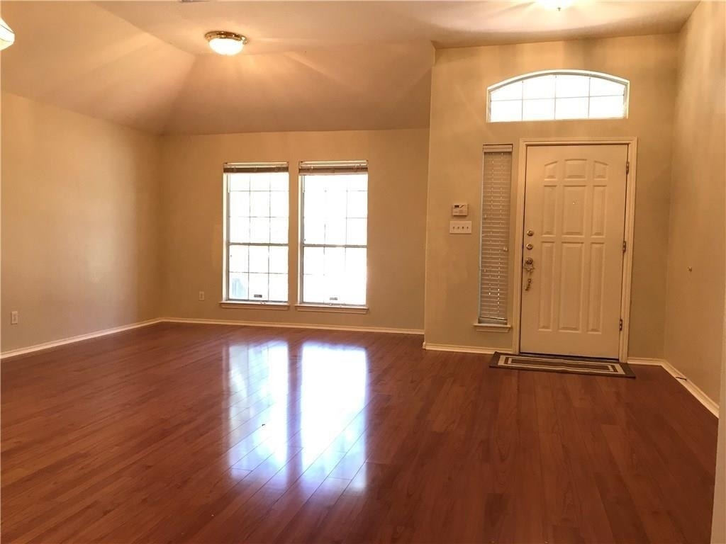 10309 Broomflower Dr - Photo 5