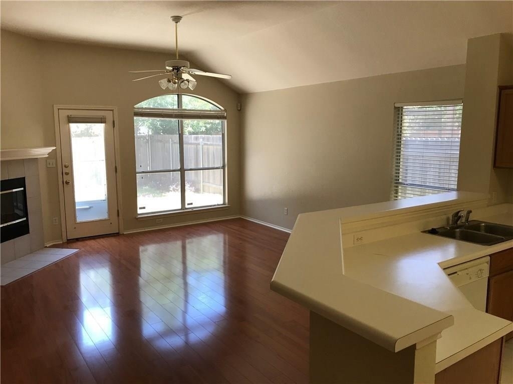 10309 Broomflower Dr - Photo 9