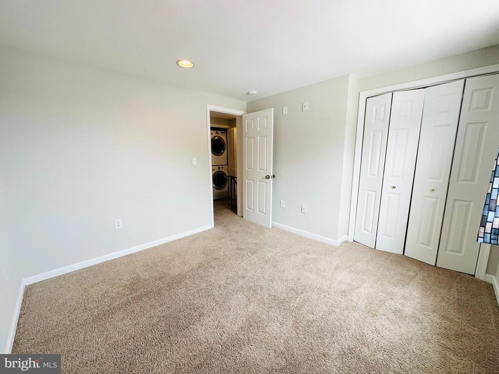 34 Carroll View Avenue - Photo 9