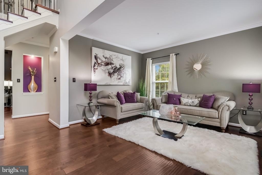 10600 Sugarberry Street - Photo 2