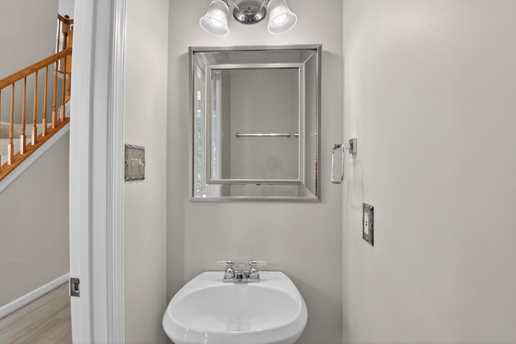4315 Castletower Court - Photo 2