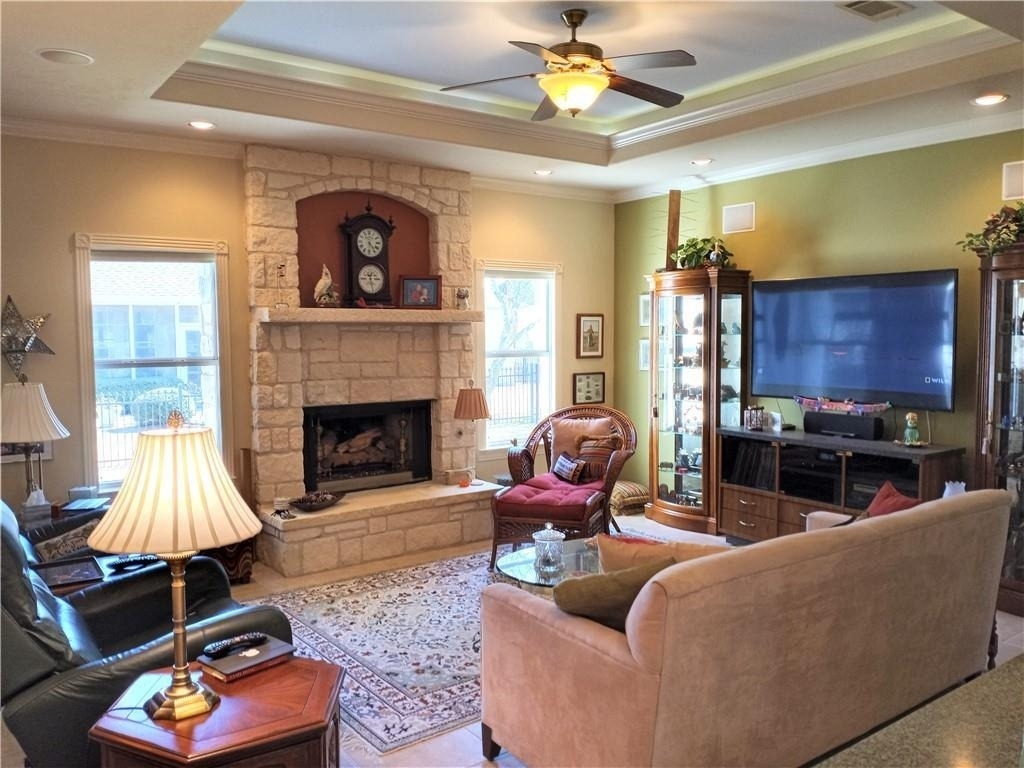 105 Terlingua Trl - Photo 2