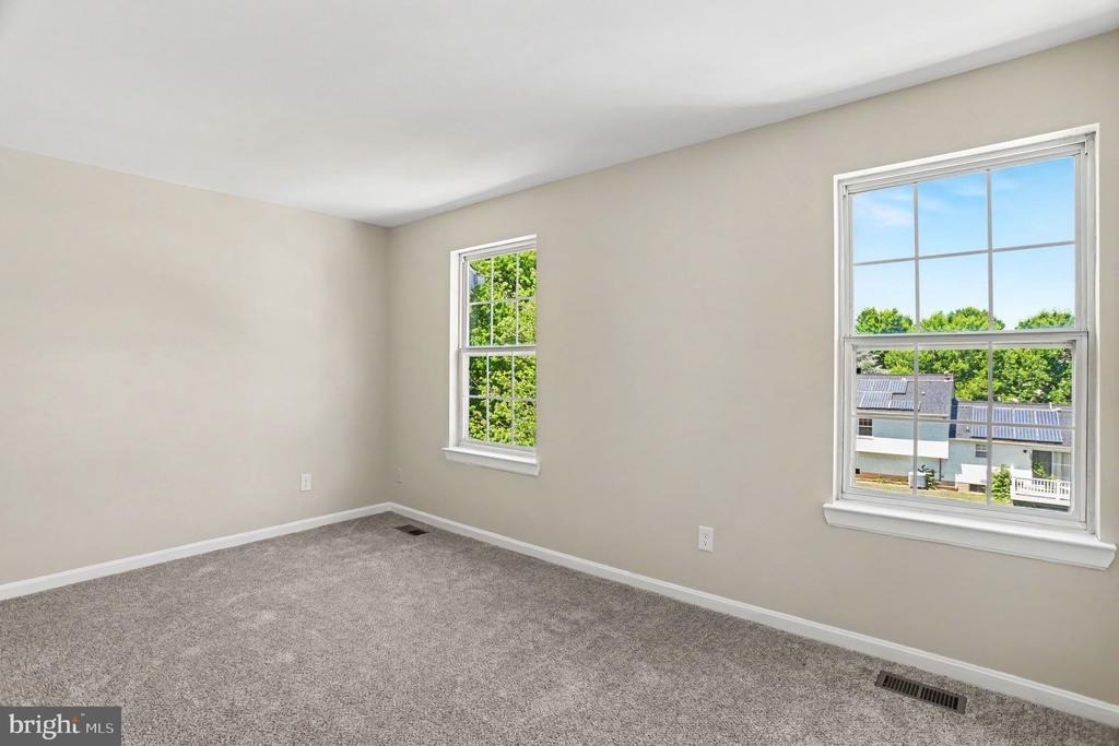 32 Tameron Place - Photo 14