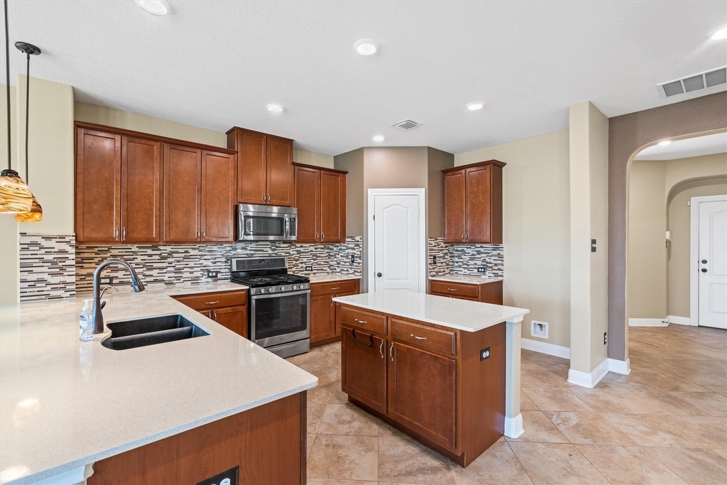 100 Speckle Park Dr - Photo 11