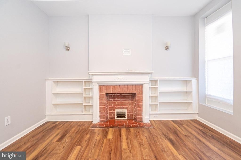 2732 Riggs Avenue - Photo 9