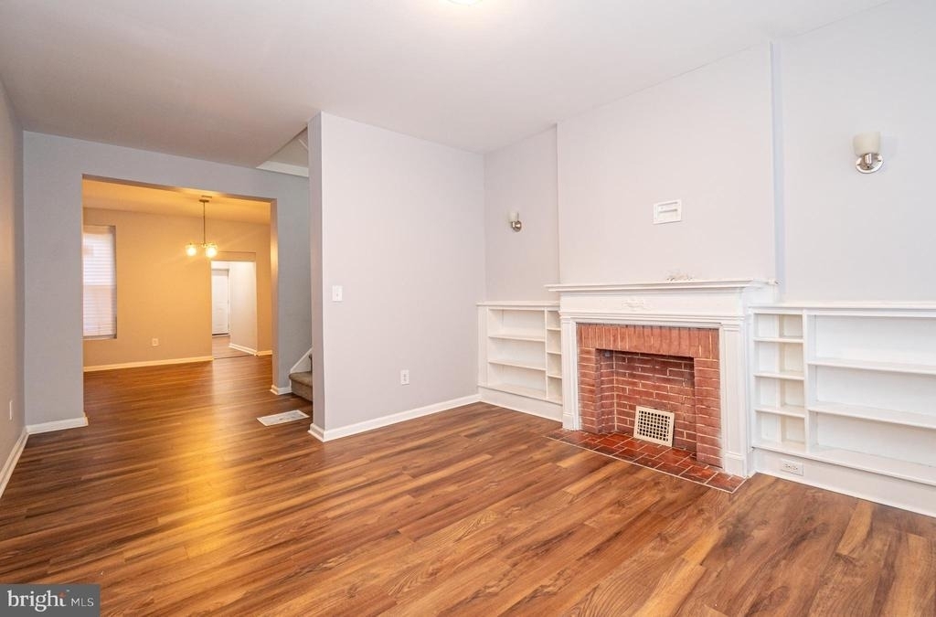 2732 Riggs Avenue - Photo 10
