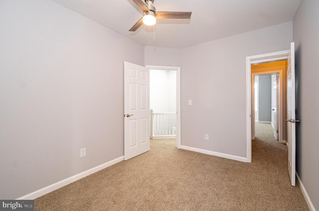 2732 Riggs Avenue - Photo 30