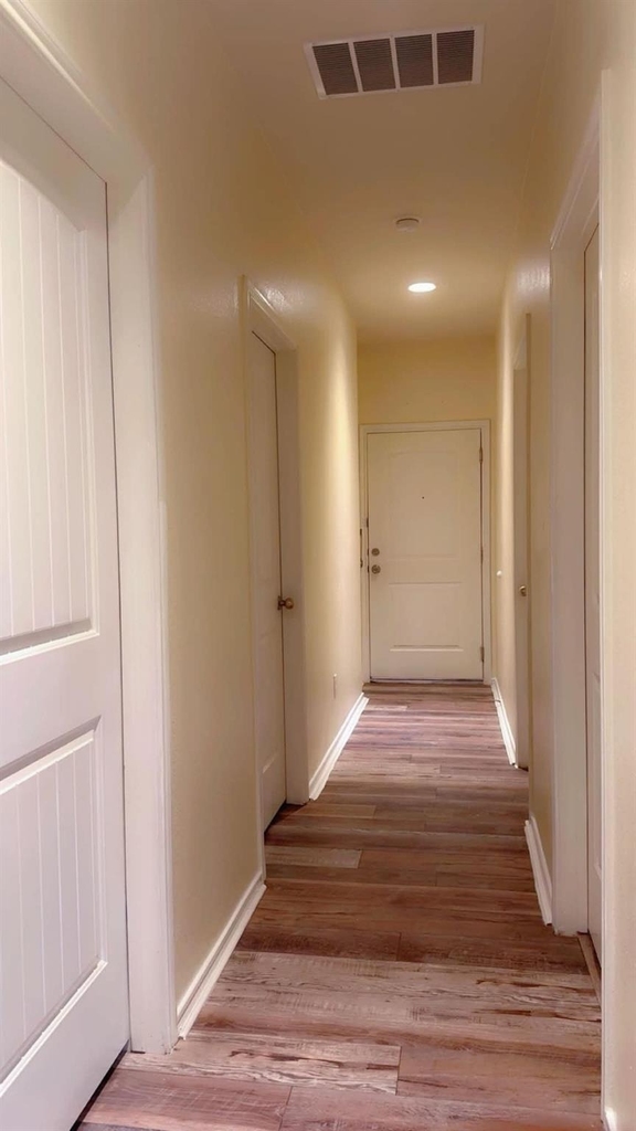 13004 Tinker St - Photo 4