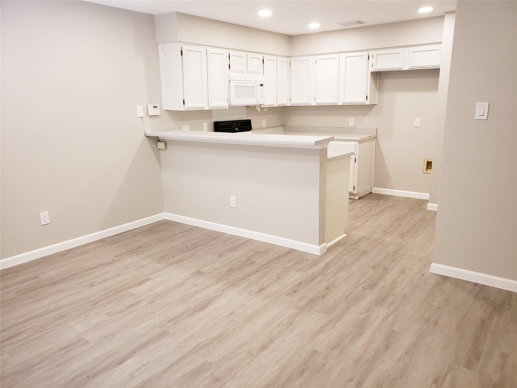 12913 Steeple Chase Dr - Photo 5