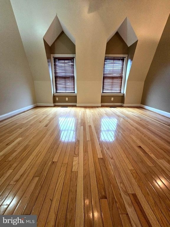 704 S Bond Street - Photo 11