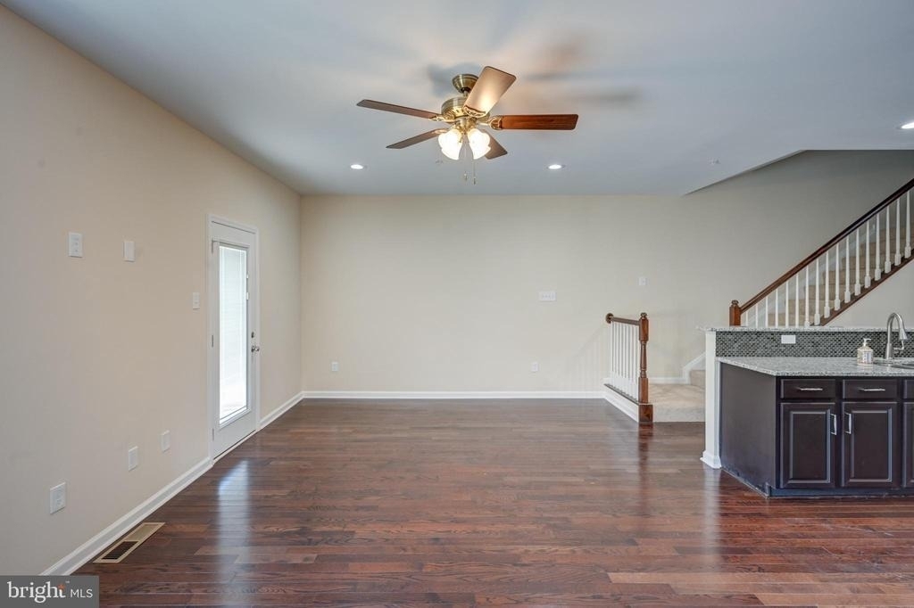 7827 Crystal Brook Way - Photo 8