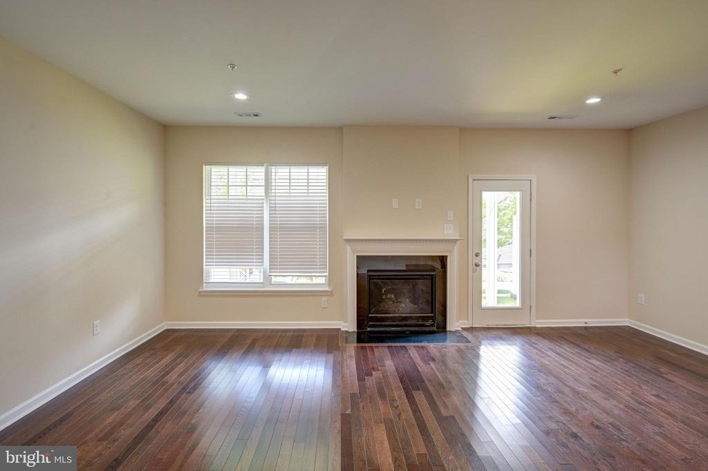 7827 Crystal Brook Way - Photo 33