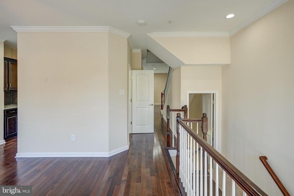 7827 Crystal Brook Way - Photo 6
