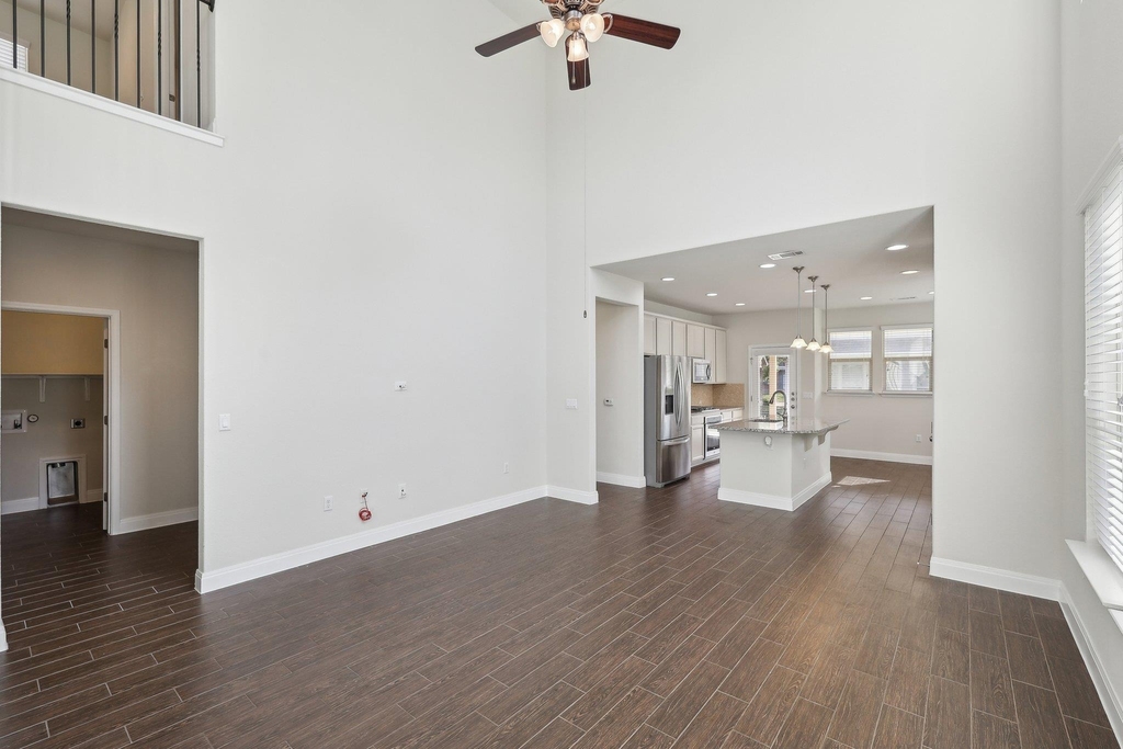 10418 Turnbull Loop - Photo 4
