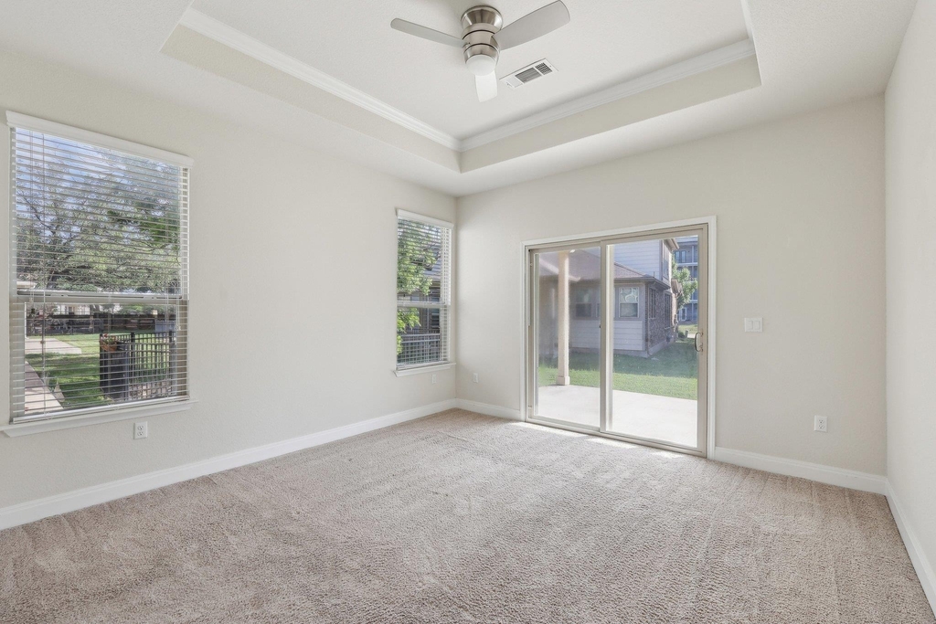 10418 Turnbull Loop - Photo 12