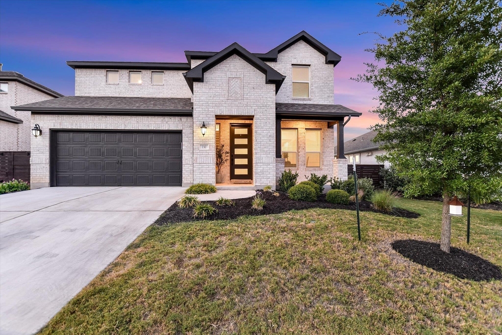 737 Leeward Pass - Photo 0