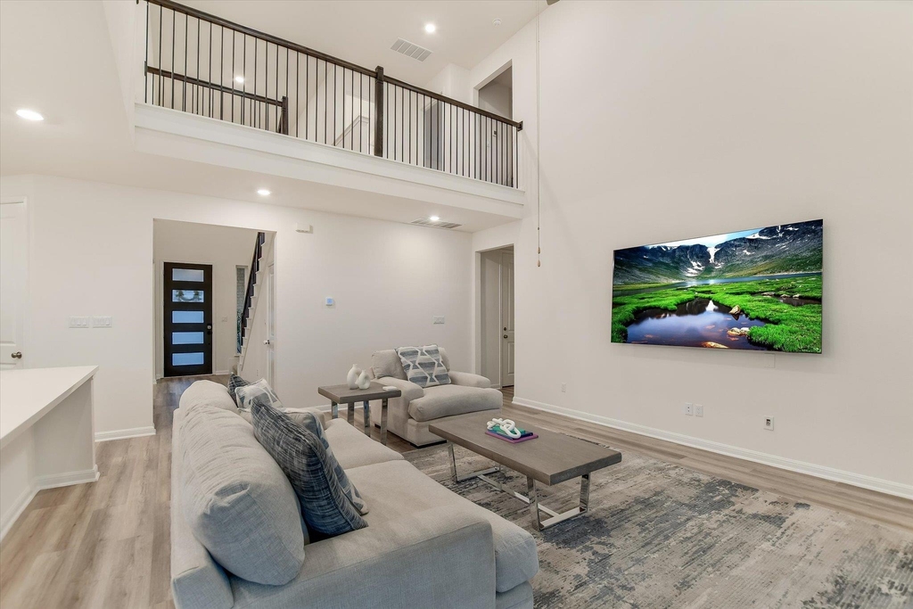 737 Leeward Pass - Photo 12