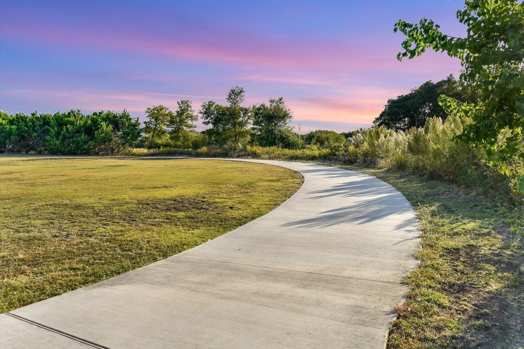 737 Leeward Pass - Photo 35