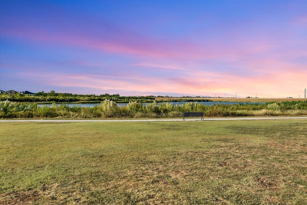 737 Leeward Pass - Photo 36