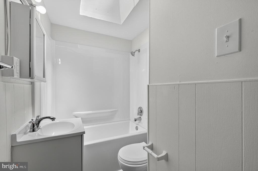 53 Madison Drive - Photo 13