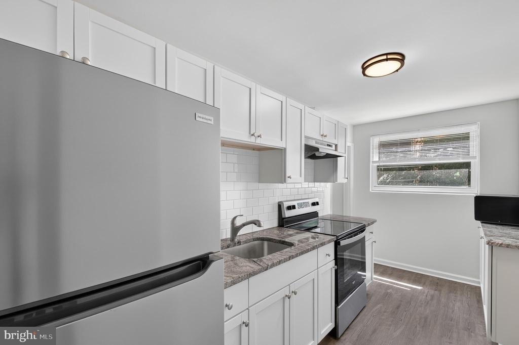 53 Madison Drive - Photo 11