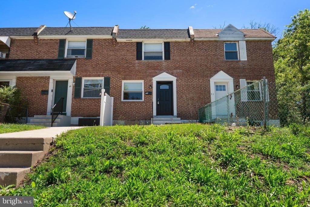 53 Madison Drive - Photo 0