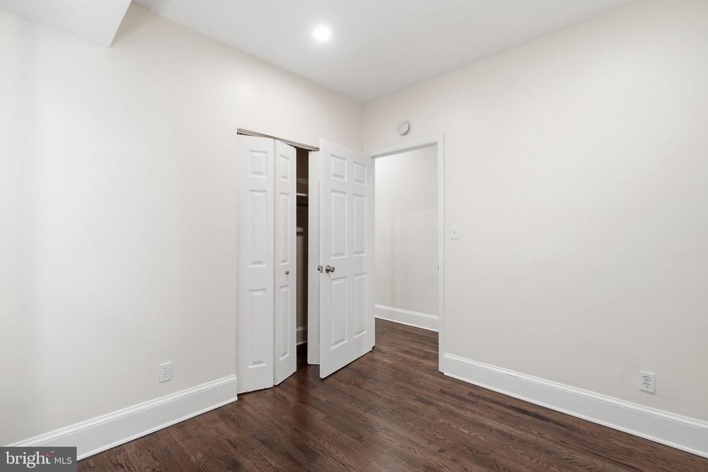 1038 6th Street Ne - Photo 10