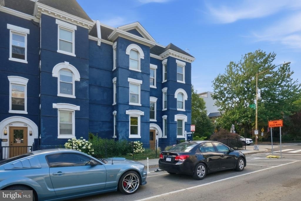 1038 6th Street Ne - Photo 19
