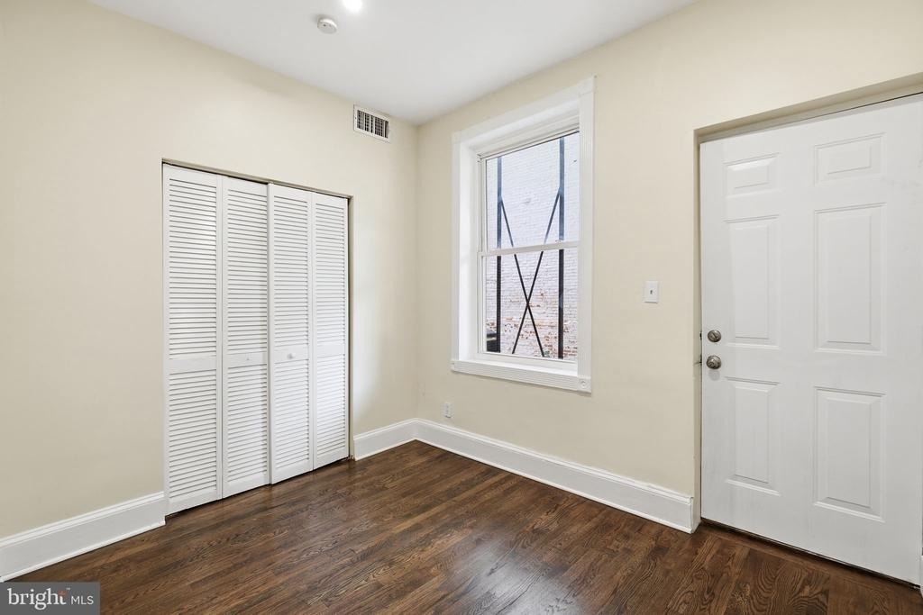 1038 6th Street Ne - Photo 15