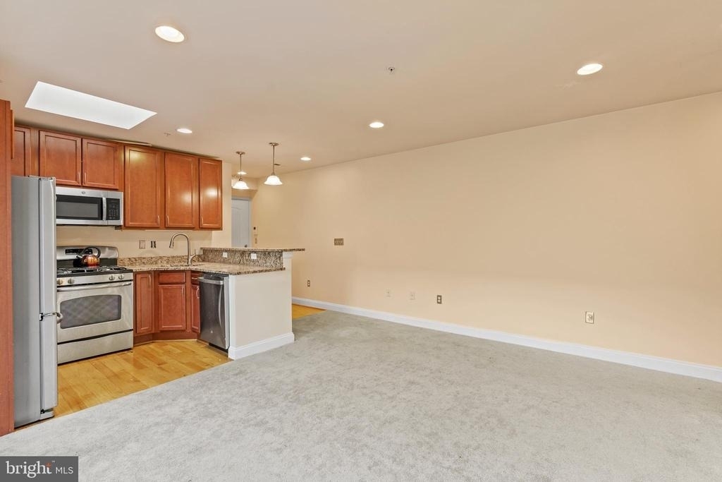 922 Madison Street Nw - Photo 4